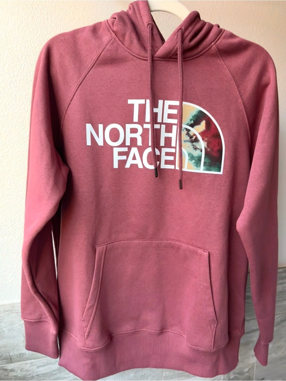 NWT The North Face Mauve Rose Pullover Hoodie with Half Dome Graphic Logo - Sz M - Picture 3 of 9